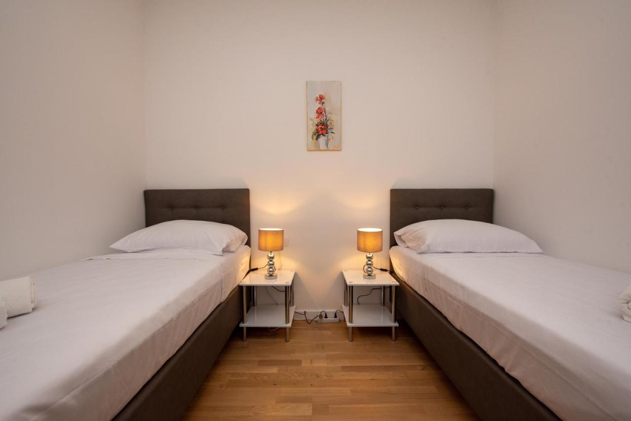 Apartment Katicic Spalato Esterno foto