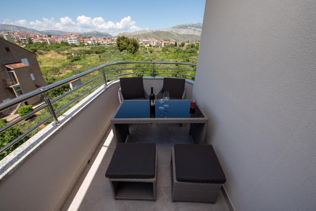 Apartment Katicic Spalato Esterno foto